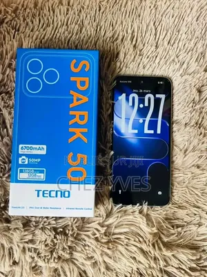 Nouveau Tecno Spark 50 128 GB Gris