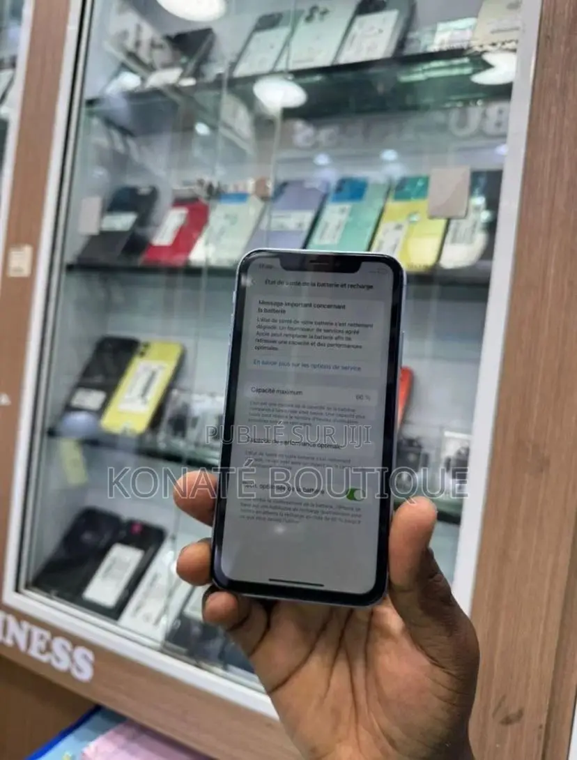Nouveau Apple iPhone XR 64 GB Blanc