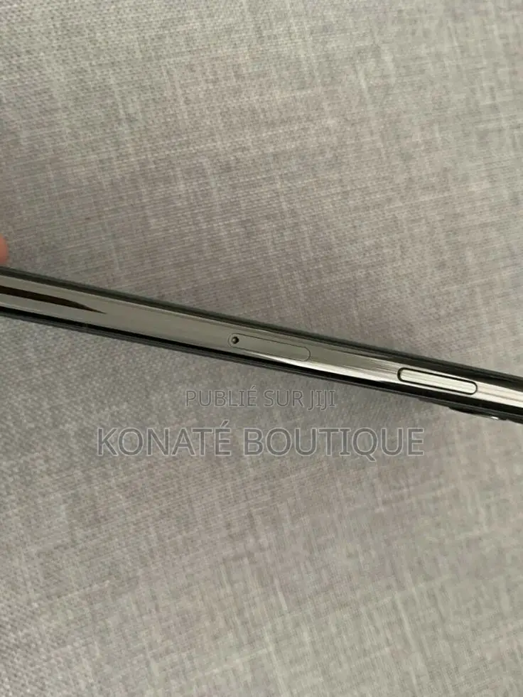 Nouveau Apple iPhone 11 Pro 64 GB Noir