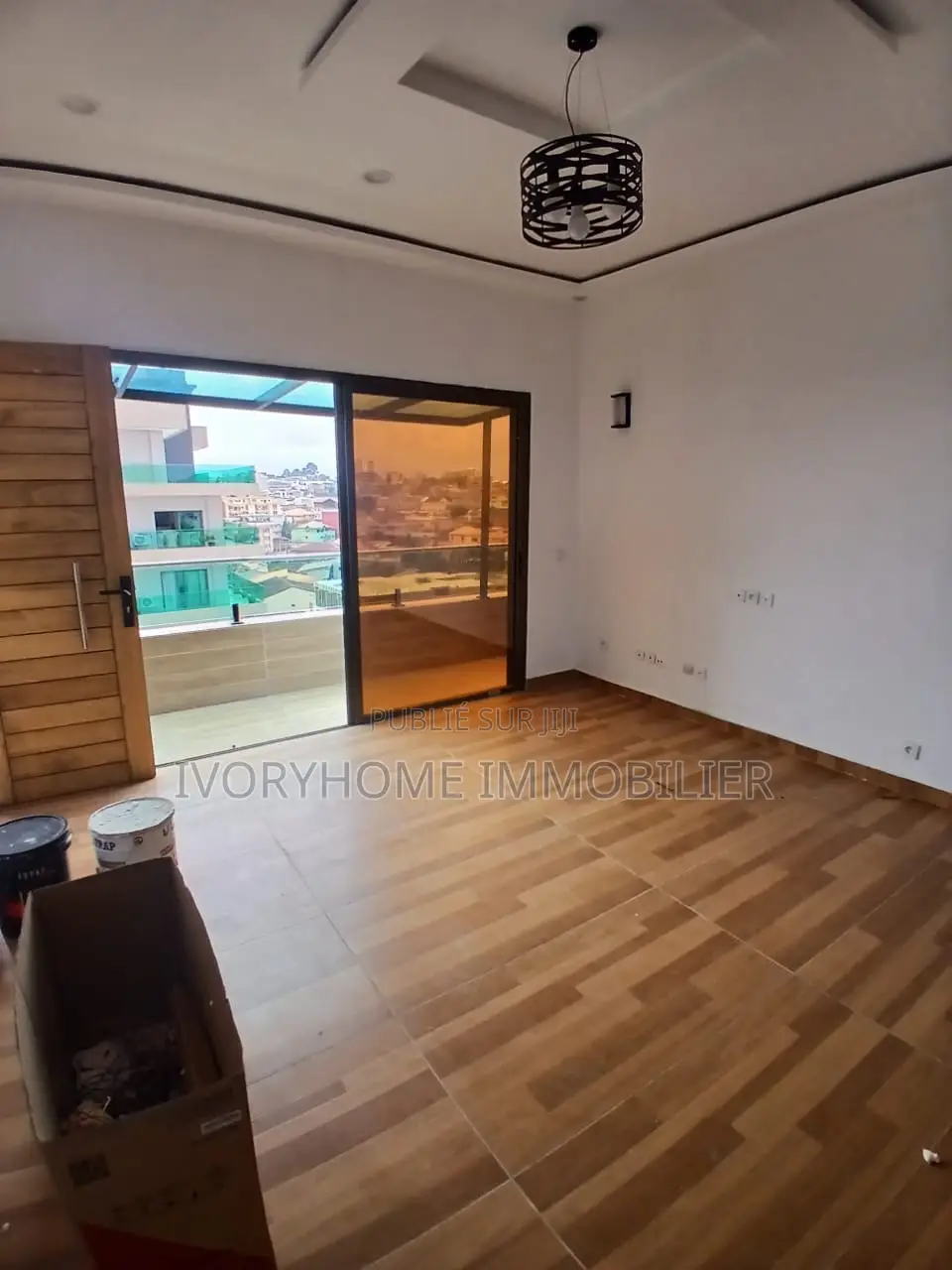 2chbre Appartement dans Cocody à Louer