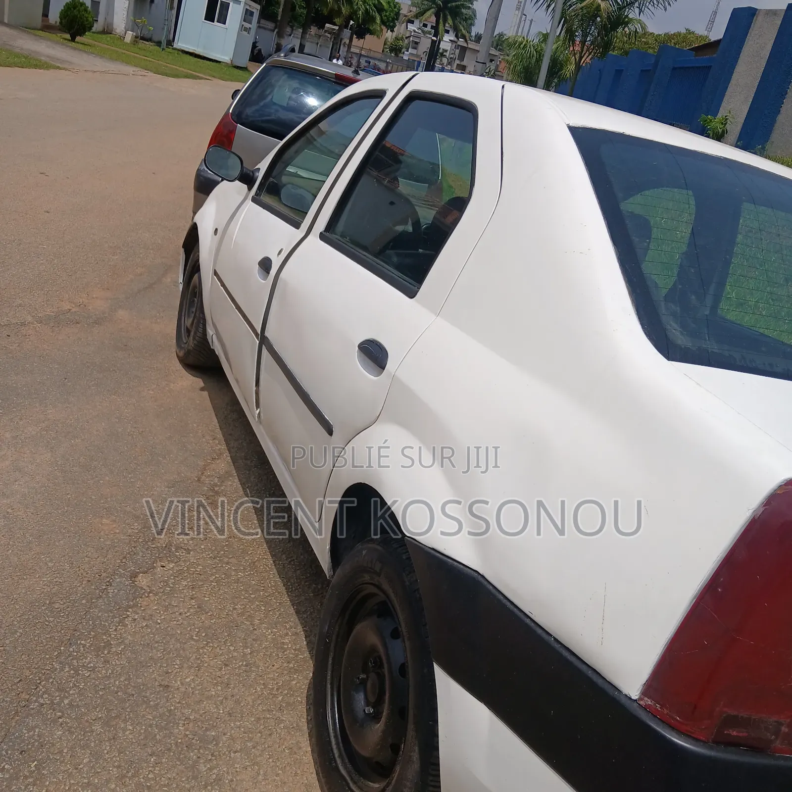 Dacia Logan 2007 Blanc cassé
