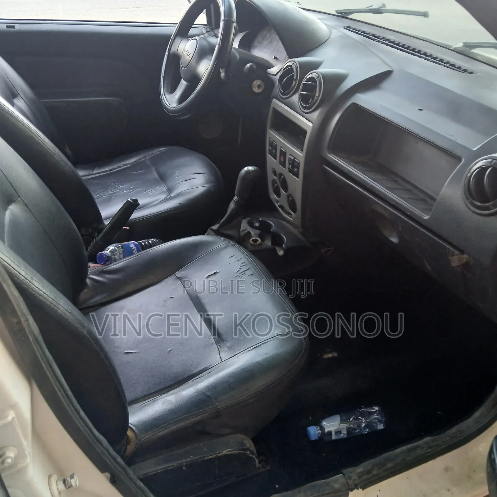 Dacia Logan 2007 Blanc cassé