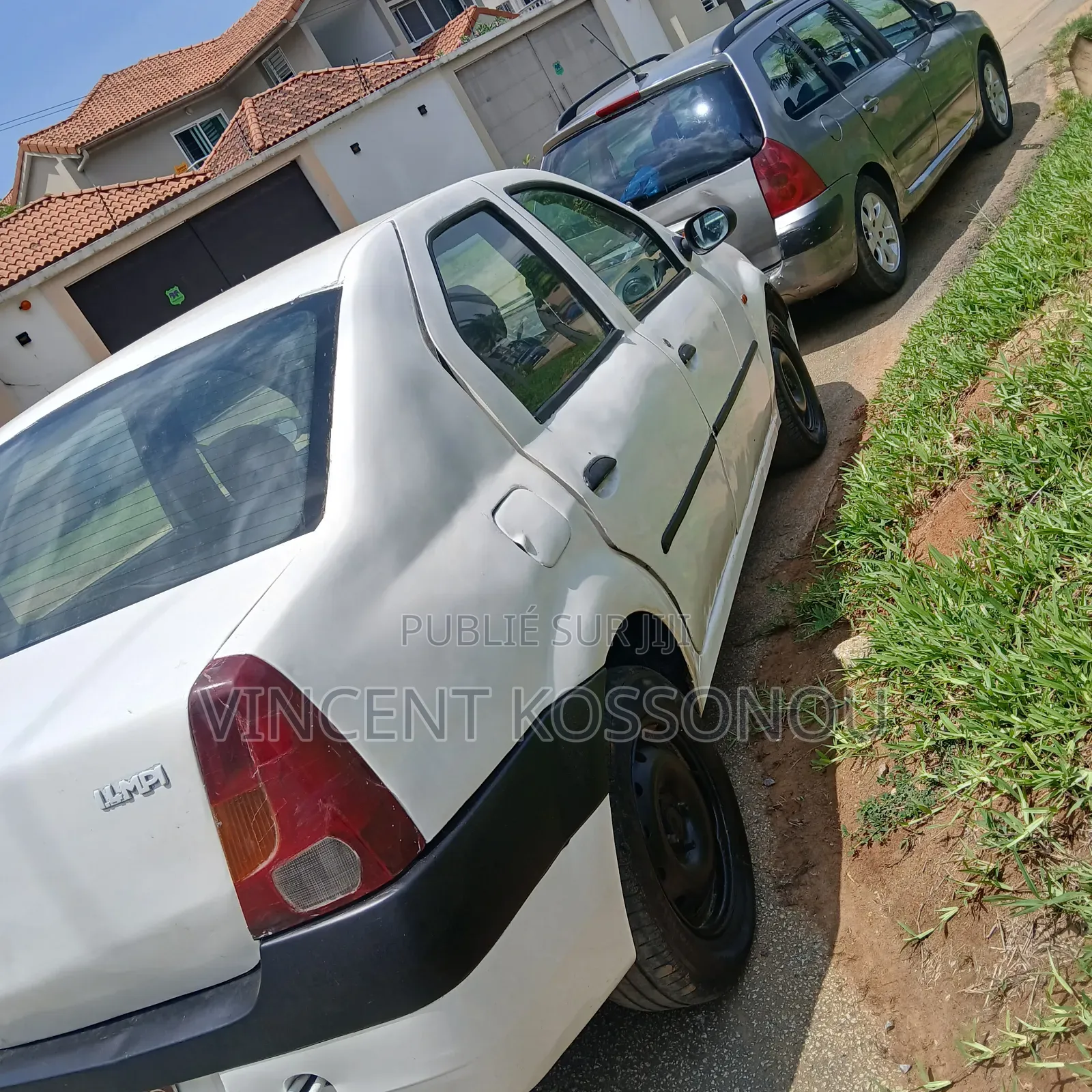 Dacia Logan 2007 Blanc cassé