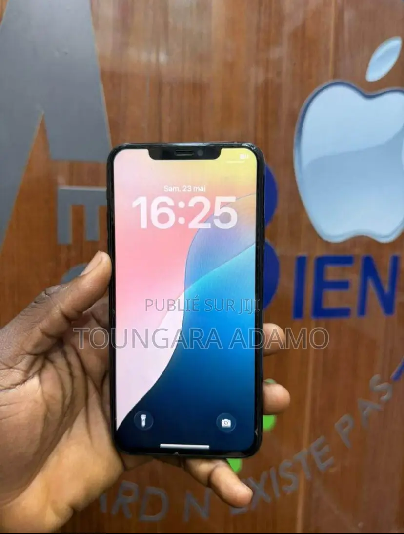 Nouveau Apple iPhone 11 Pro Max 256 GB Doré