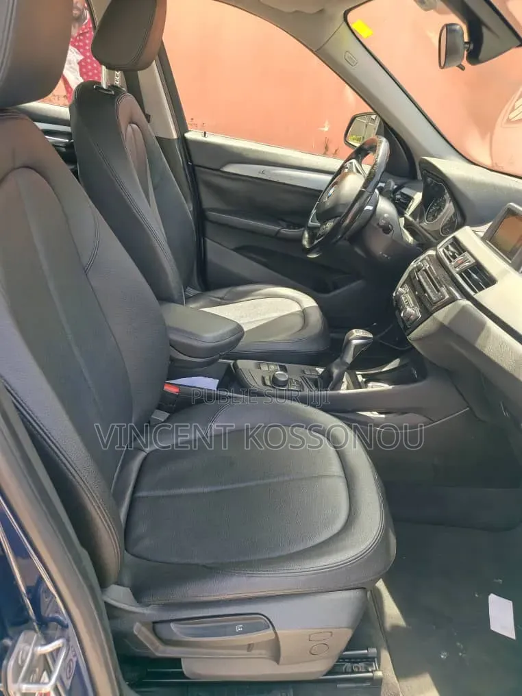 BMW X1 xDrive28i AWD 2016 Bleu