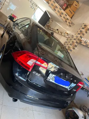 Volvo S60 2018 Noir
