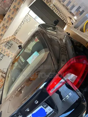 Volvo S60 2018 Noir
