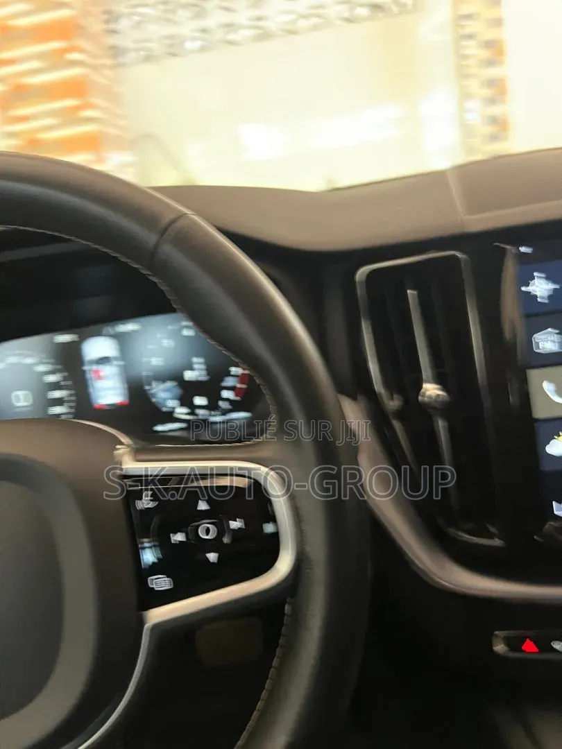 Volvo S60 2018 Noir
