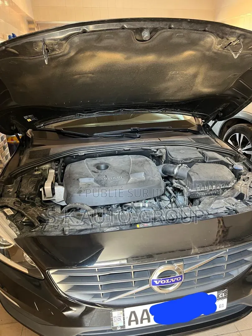 Volvo S60 2018 Noir