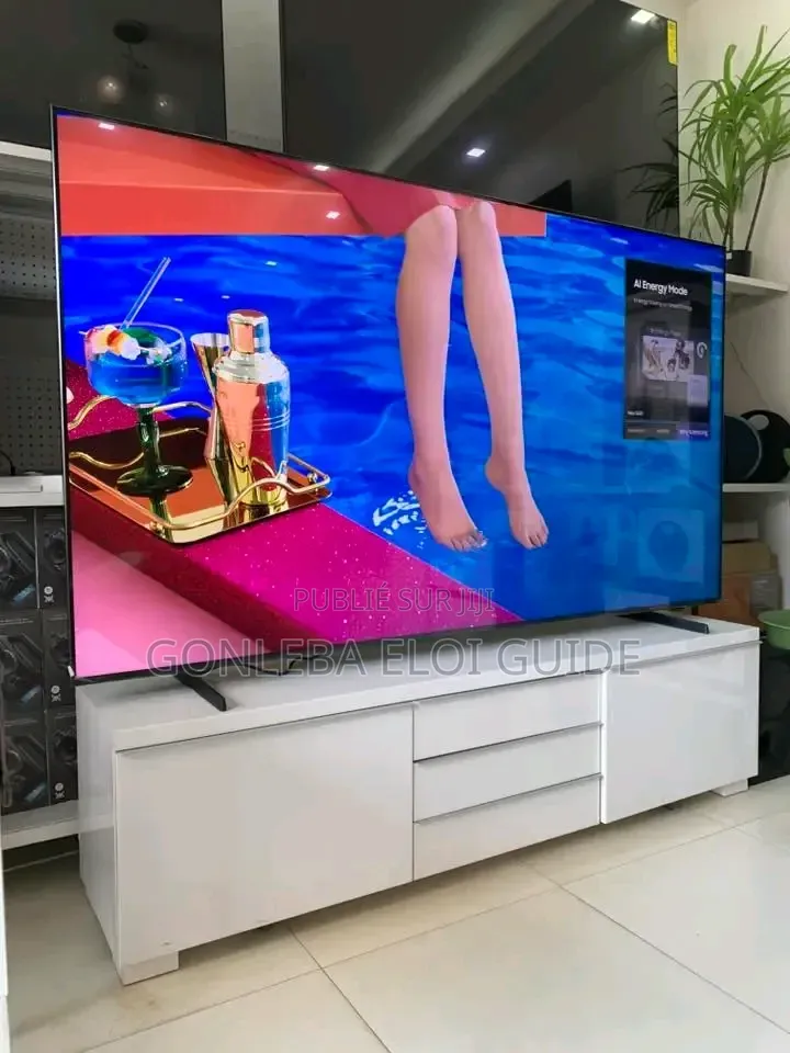 Télévision Smart 85 Pouces