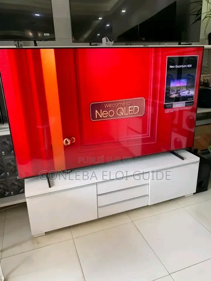 Télévision Smart 85 Pouces