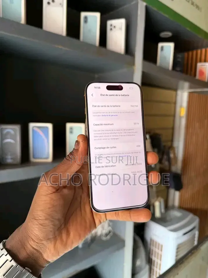 Nouveau Apple iPhone 16 Pro 256 GB Or rose