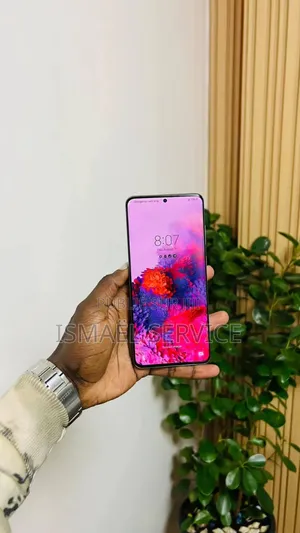 Nouveau Samsung Galaxy S20+ 5G 256 GB Gris