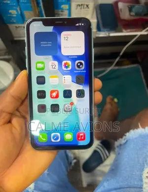 Nouveau Apple iPhone 11 64 GB Autre