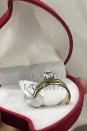 Bague Inoxydable Élégante