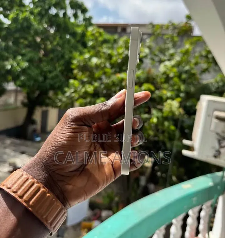 Nouveau Apple iPhone 12 64 GB Autre