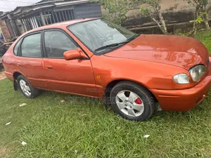 Toyota Corolla 2004 Orange