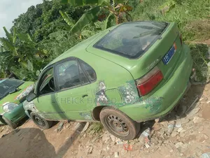 Toyota Corolla 2002 Vert