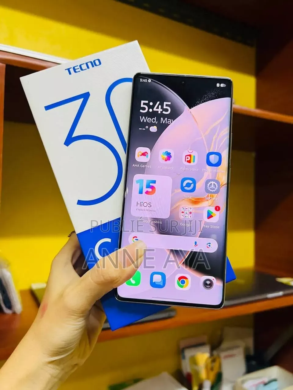 Nouveau Tecno Camon 30S Pro 256 GB Doré