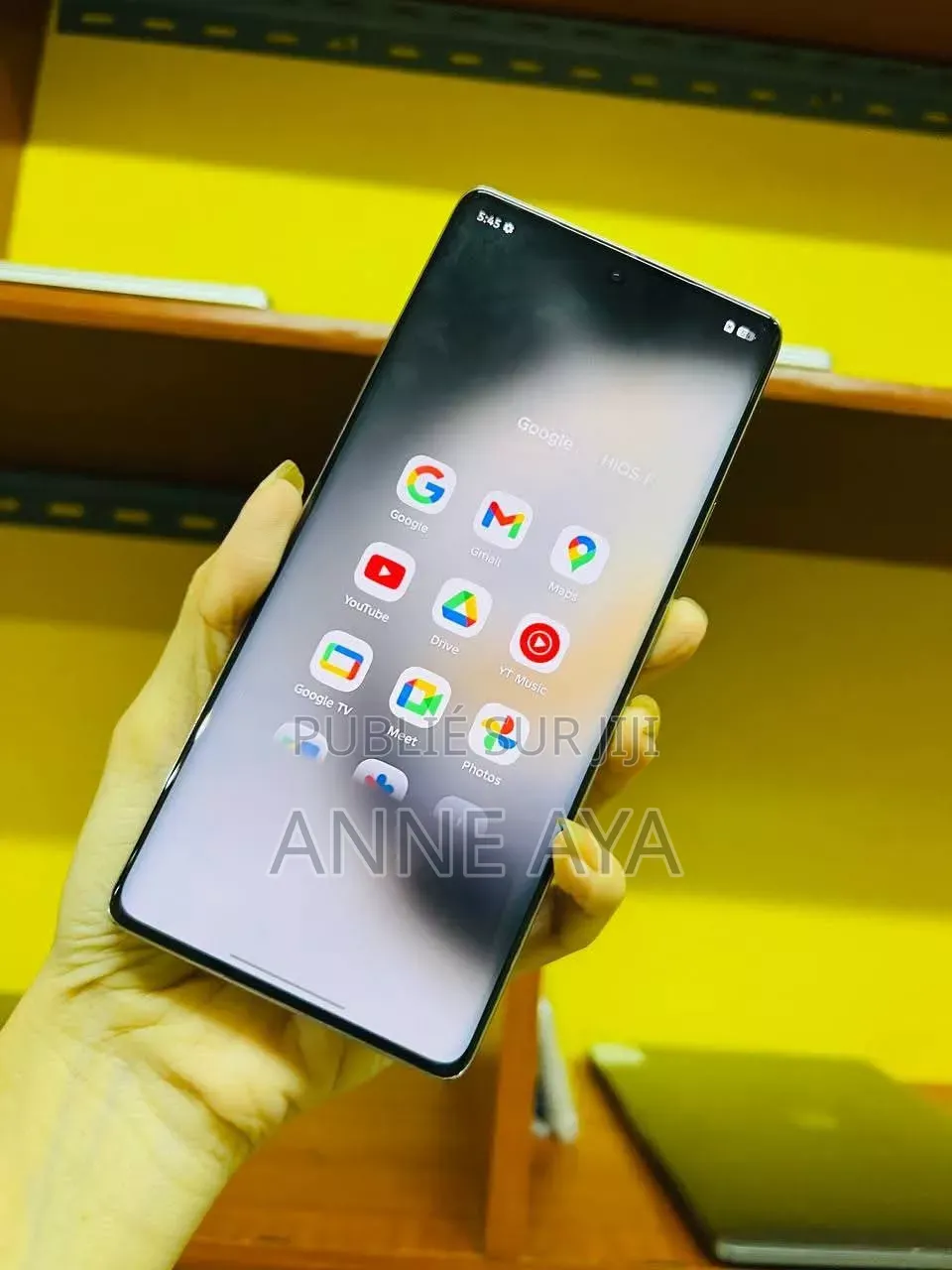 Nouveau Tecno Camon 30S Pro 256 GB Doré