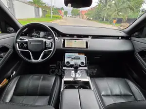 Land Rover Range Rover Evoque R-Dynamic SE 2023 Noir