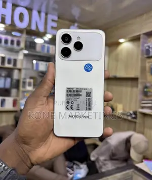 Nouveau Tecno Spark 40 256 GB Blanc