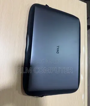 Ordinateur portable Dell Pro Max 16 32GB Intel Core Ultra 7 SSD 512GB