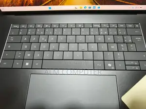 Ordinateur portable Dell Pro Max 16 32GB Intel Core Ultra 7 SSD 512GB