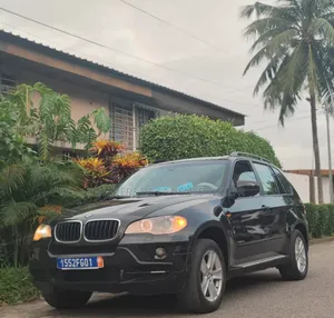 BMW X5 xDrive30i AWD (3.0L 6cyl 6A) 2010 Noir