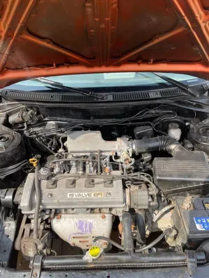Toyota Corolla 1.4 Sedan 2002 Orange