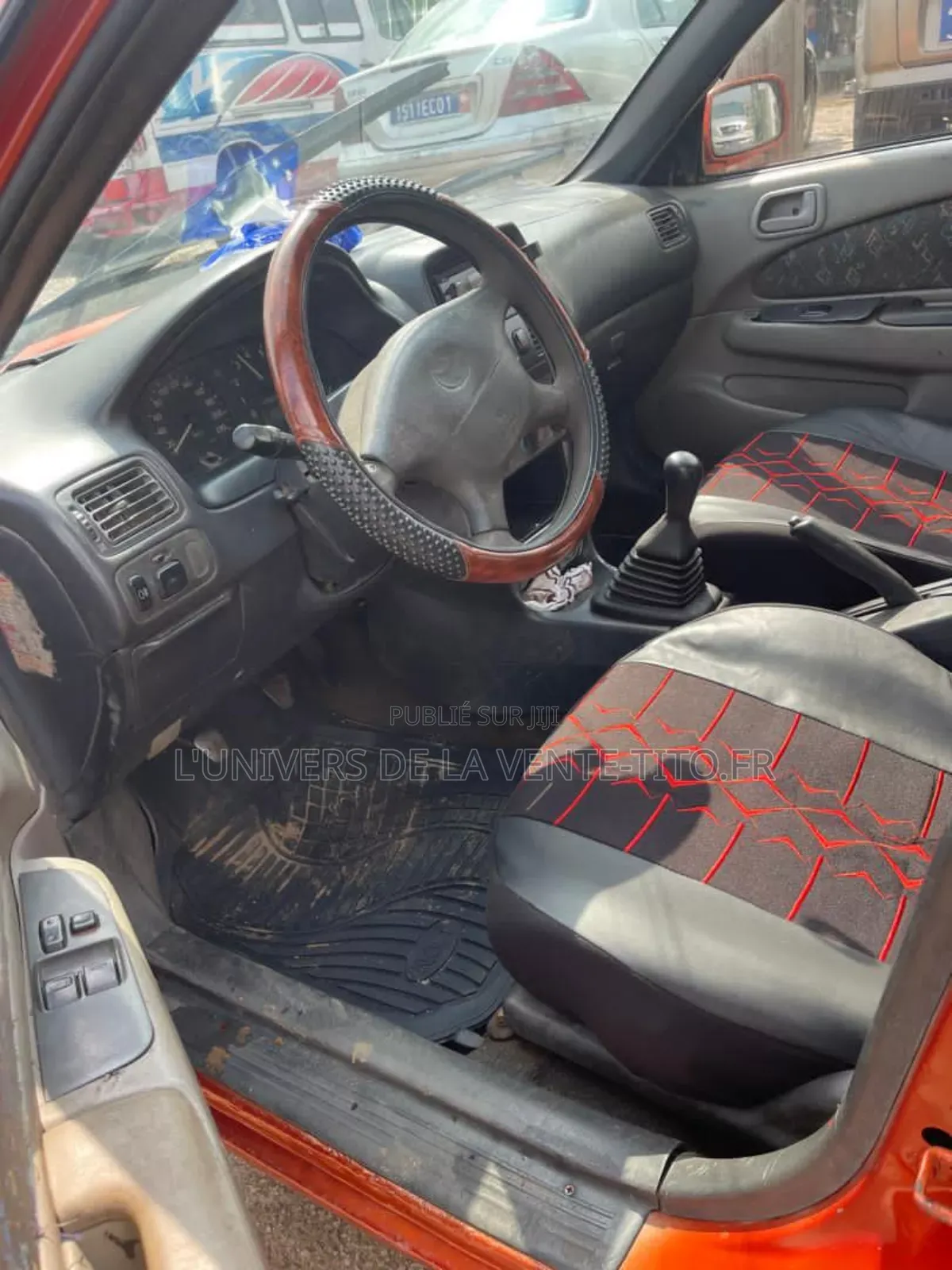 Toyota Corolla 1.4 Sedan 2002 Orange