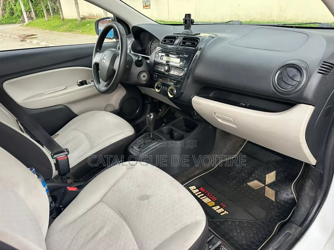 Mitsubishi Mirage 2014 Blanc