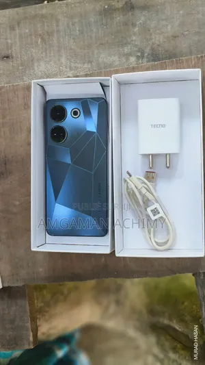 Nouveau Tecno Camon 20 Premier 5G 512 GB Gris