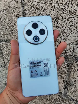 Nouveau Tecno Spark 30 Pro 256 GB Gris