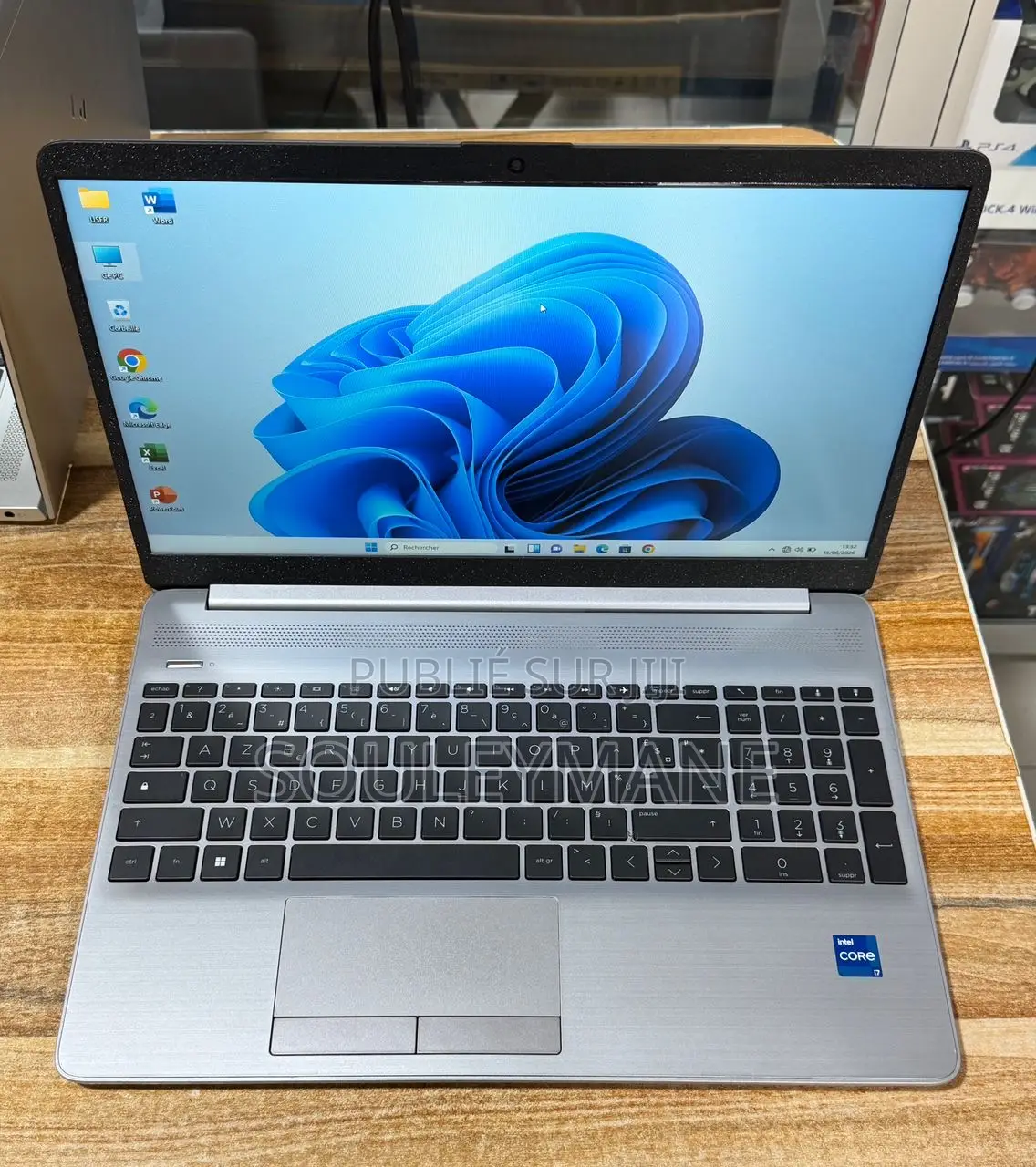 Ordinateur portable HP Stream Notebook 8GB Intel Core i7 SSD 512GB