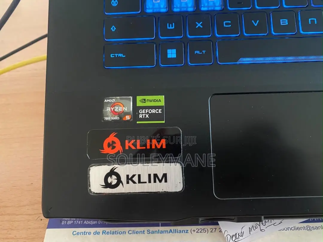 Ordinateur portable MSI CR42 2M 16GB AMD Ryzen 5 SSD 512GB