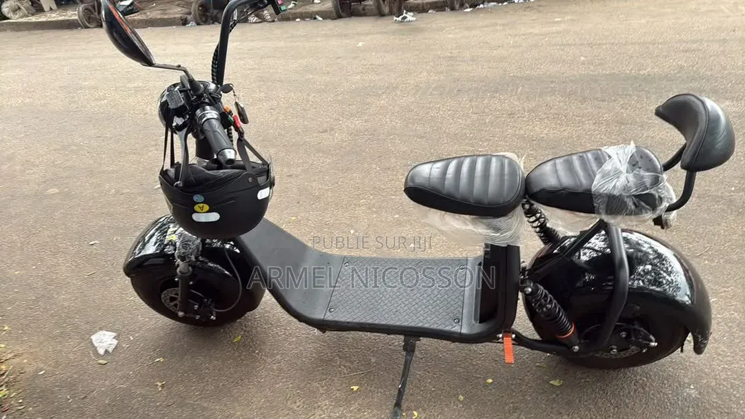 Nouveau Yamaha Crux 2023 Noir