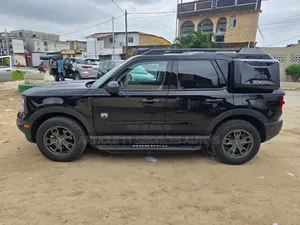 Ford Bronco 2023 Gris