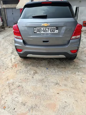 Chevrolet Trax 2020 Gris