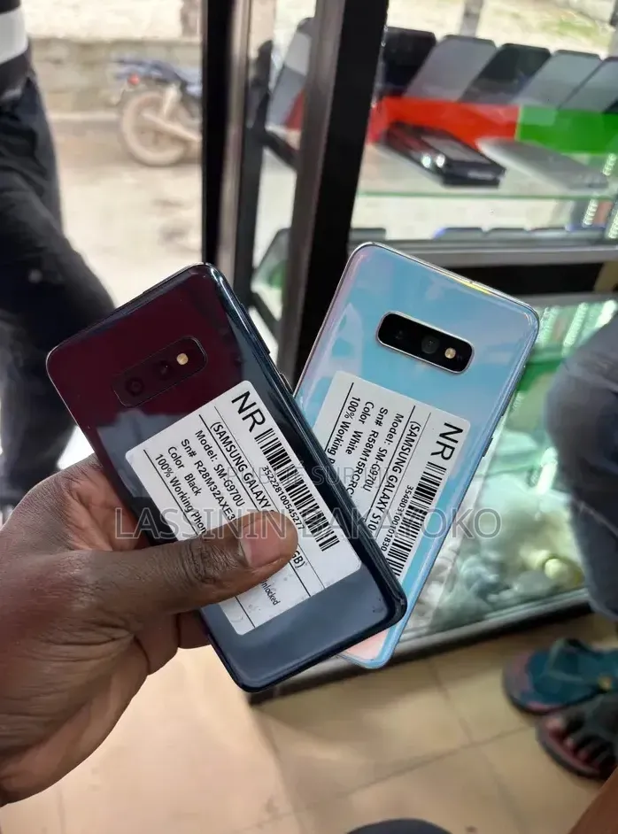 Nouveau Samsung Galaxy S10 512 GB Noir