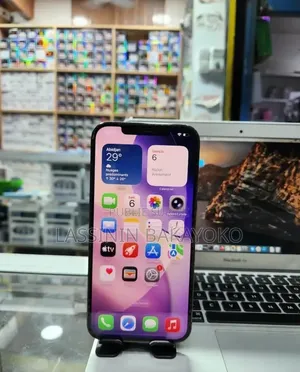 Nouveau Apple iPhone 12 Pro 128 GB Noir