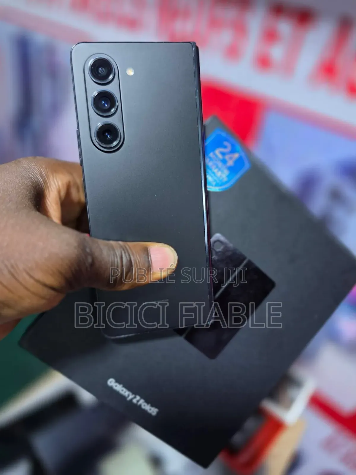 Nouveau Samsung Galaxy Fold 5G 512 GB Noir