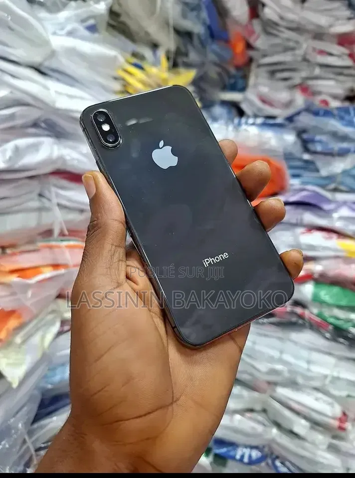 Nouveau Apple iPhone X 256 GB Noir