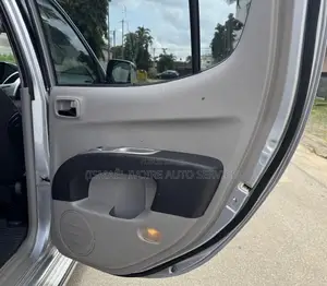 Mitsubishi L200 2017 Gris