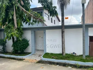 5chbre Duplex dans Francis Gweh, Cocody à Louer