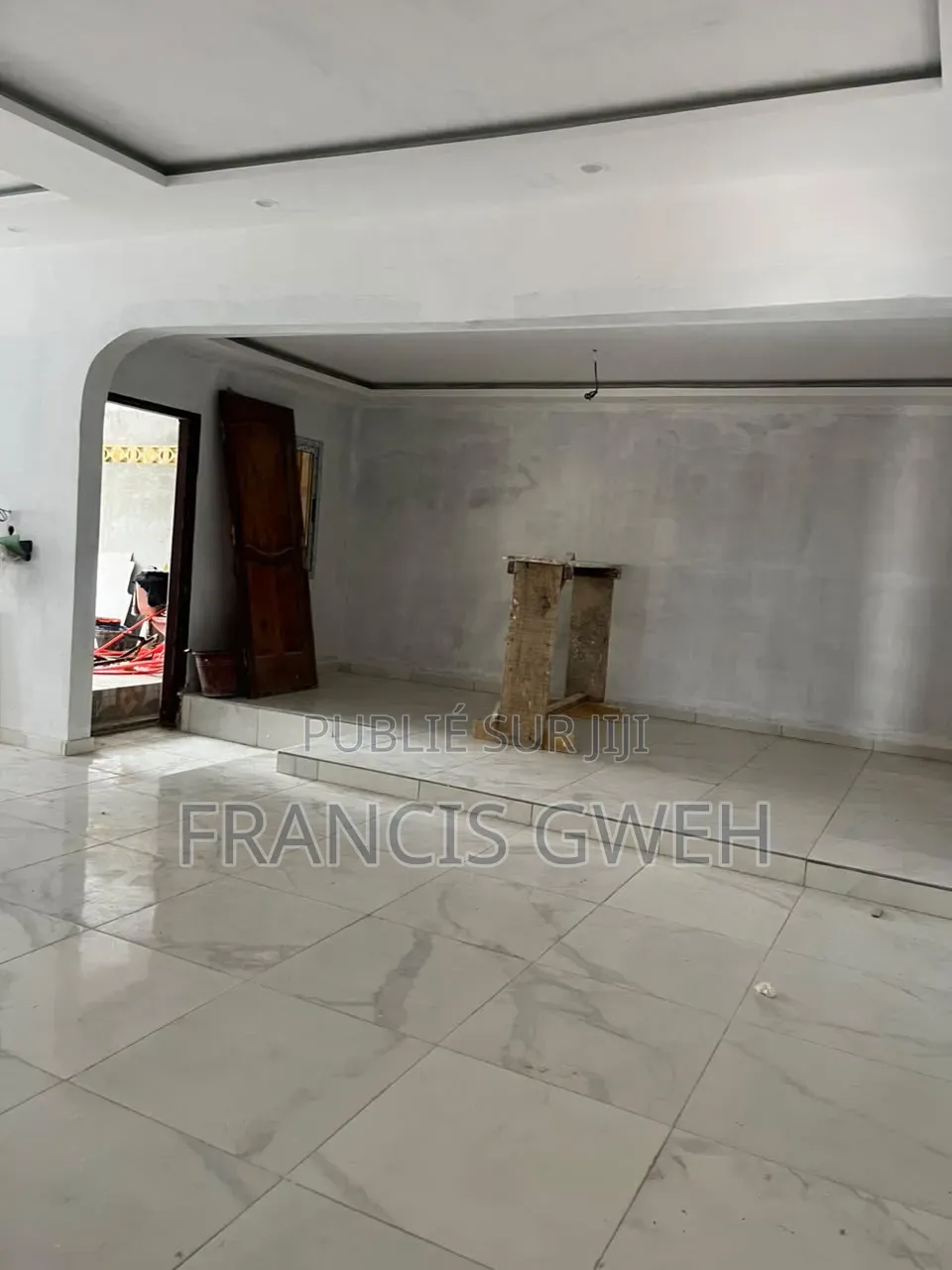 3chbre Duplex dans Francis Gweh, Cocody à Louer