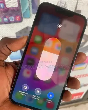 Nouveau Apple iPhone 13 Pro 128 GB Rouge