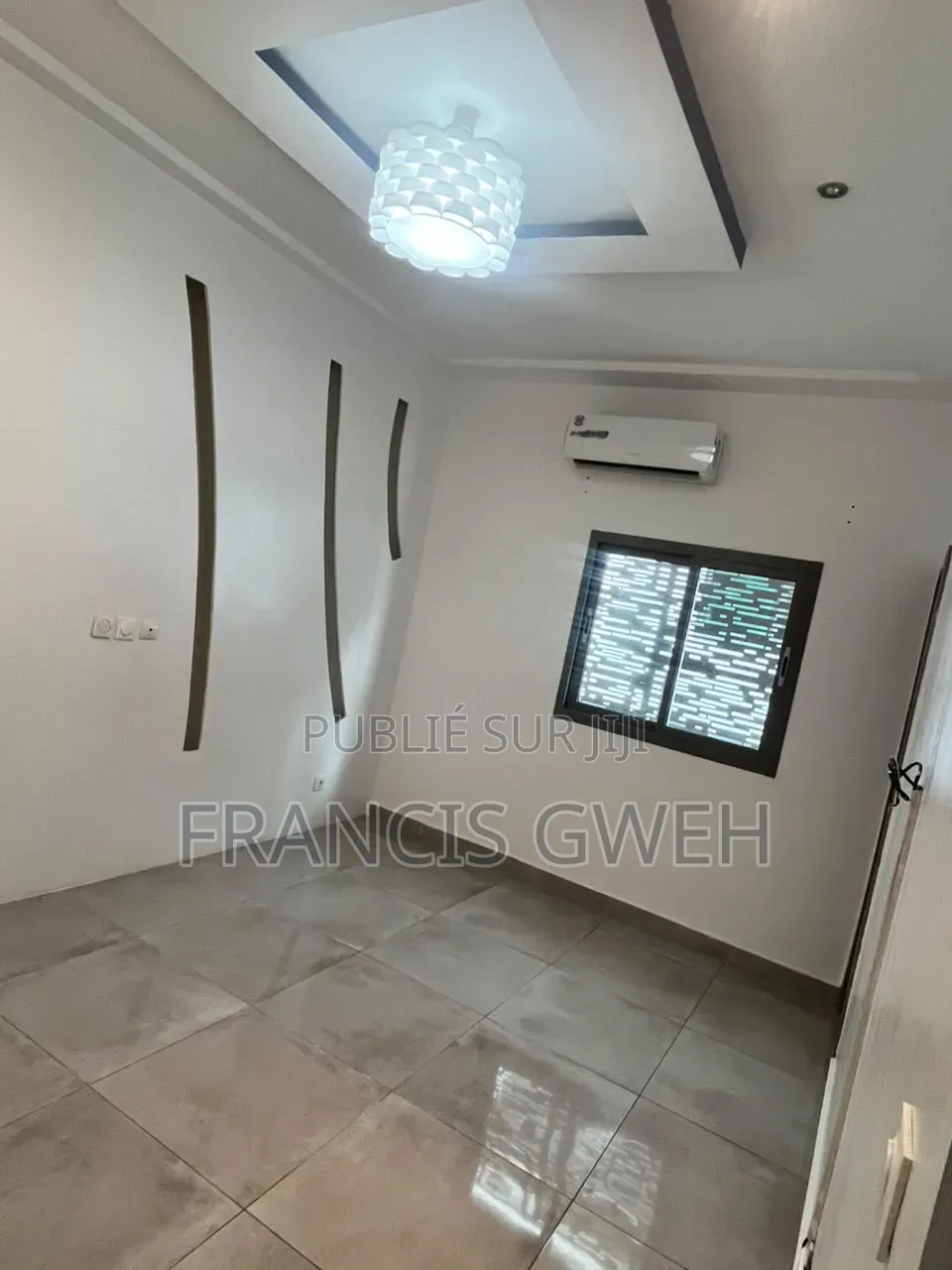 2chbre Appartement dans Francis Gweh, Cocody à Louer