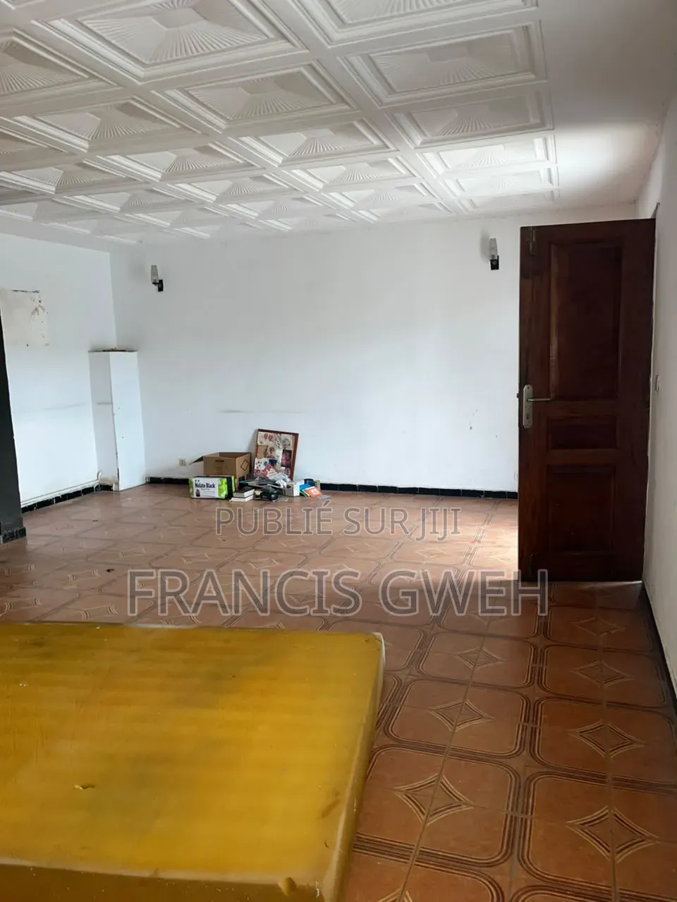 3chbre Duplex dans Francis Gweh, Cocody à Louer