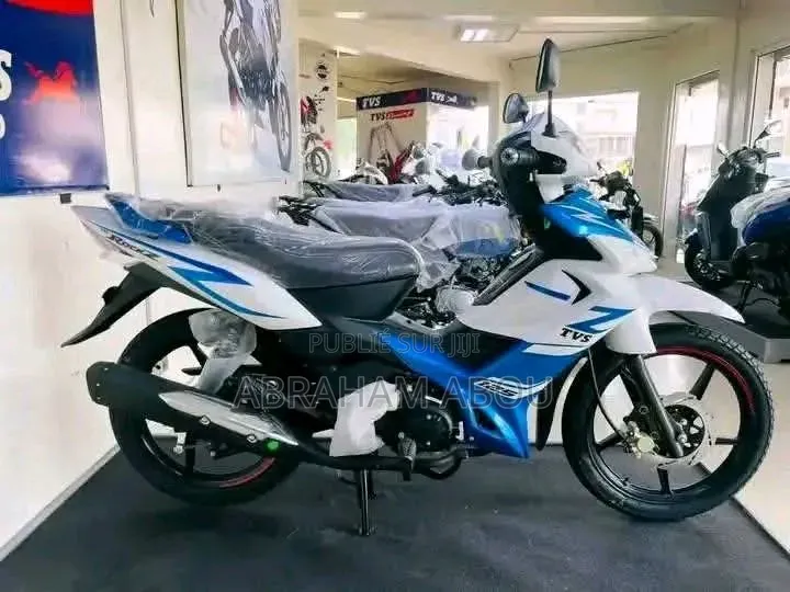 Nouveau TVS Apache 180 RTR 2024 Beige